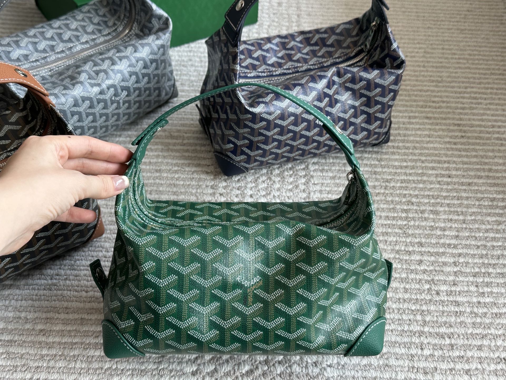 Vintage leather box bag