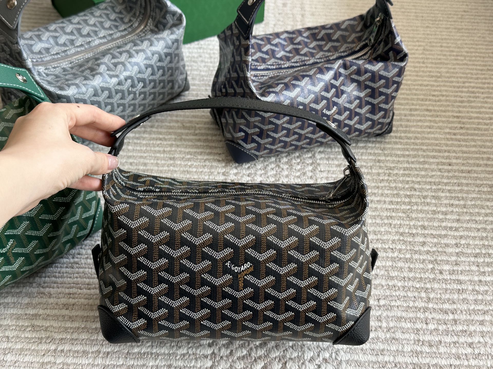 Vintage leather box bag