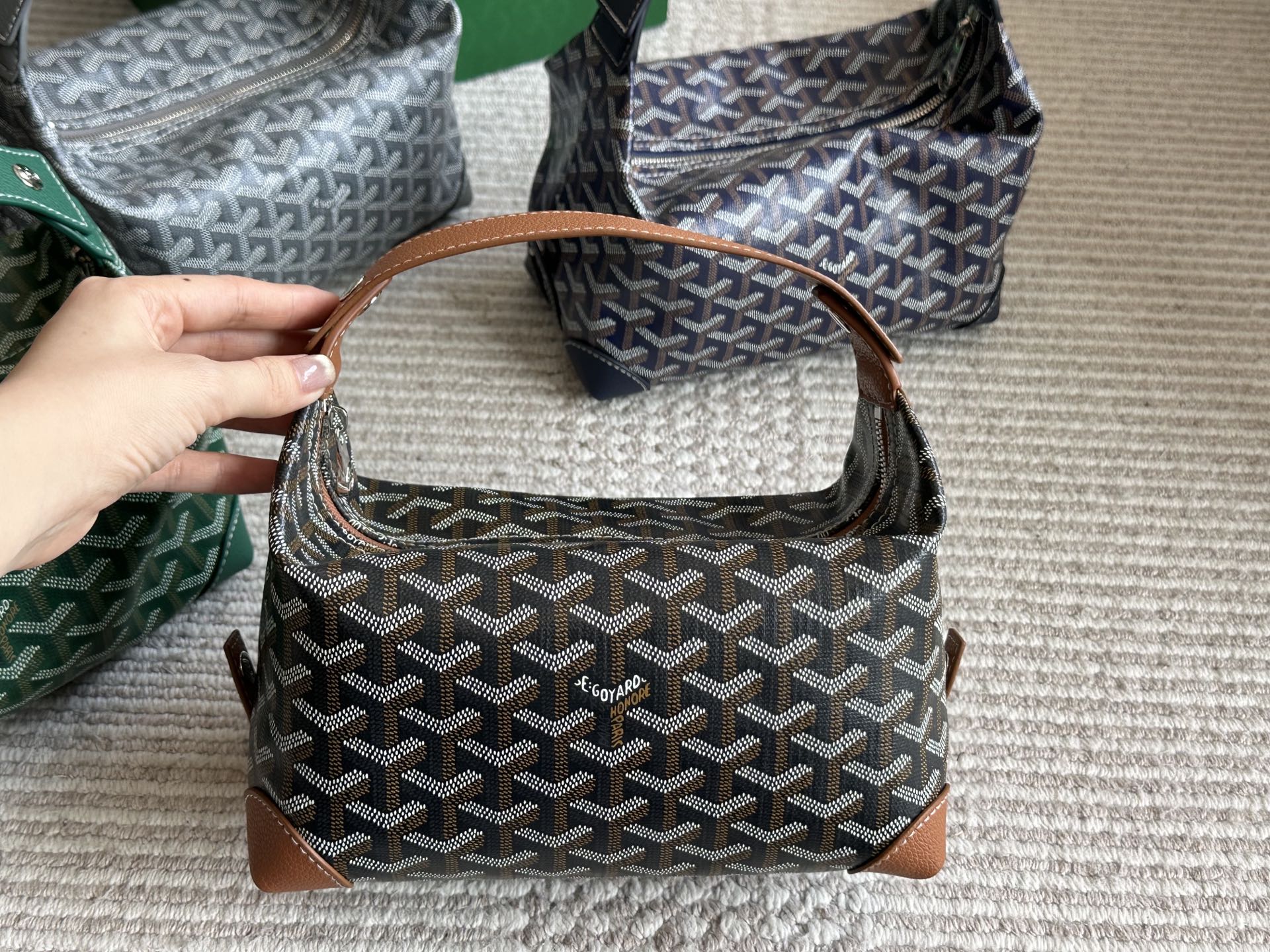 Vintage leather box bag