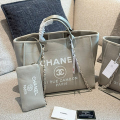 Fashionable Gray Trendy Tote Bag