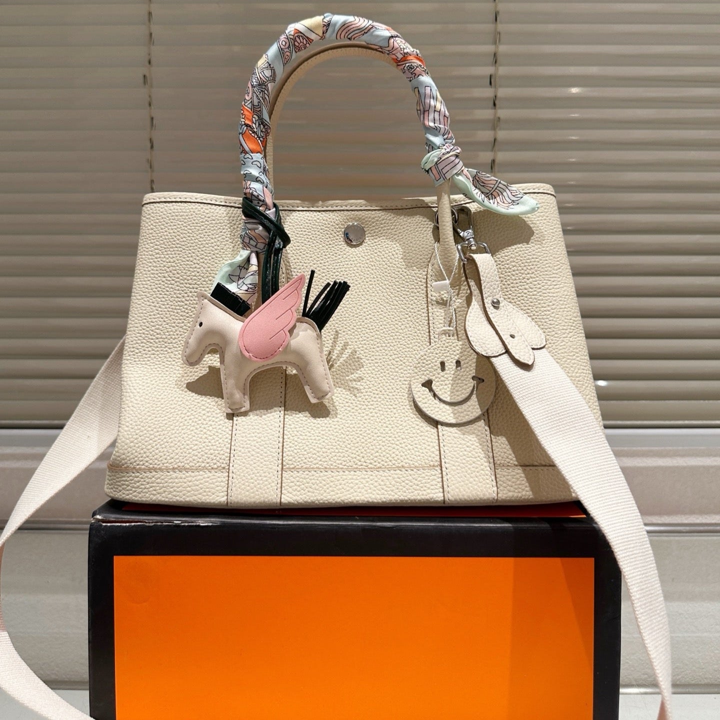 Large Leather Hand-held Garden Bag