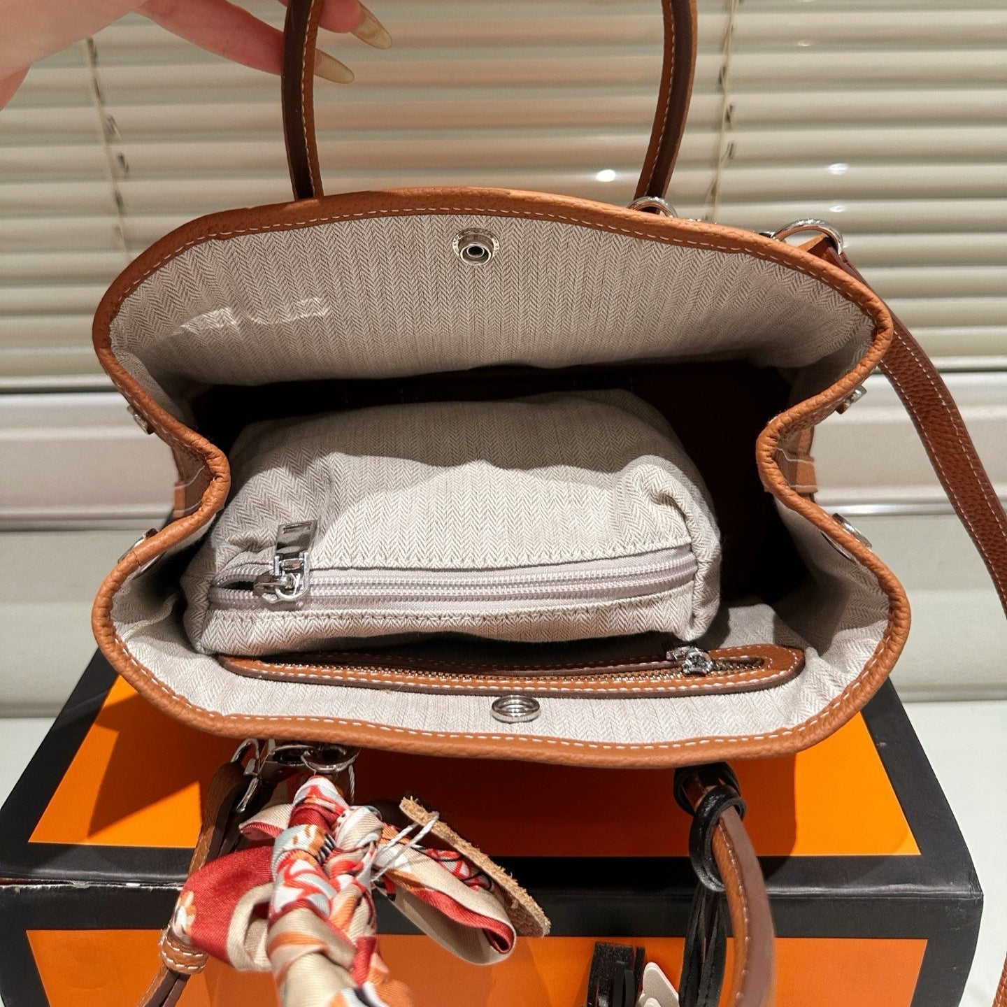 Leather Hand-held Garden Small Bag