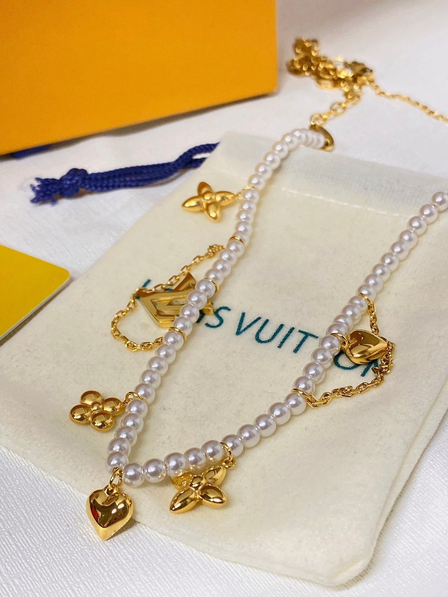 Double-layer pearl pendant bracelet and necklace
