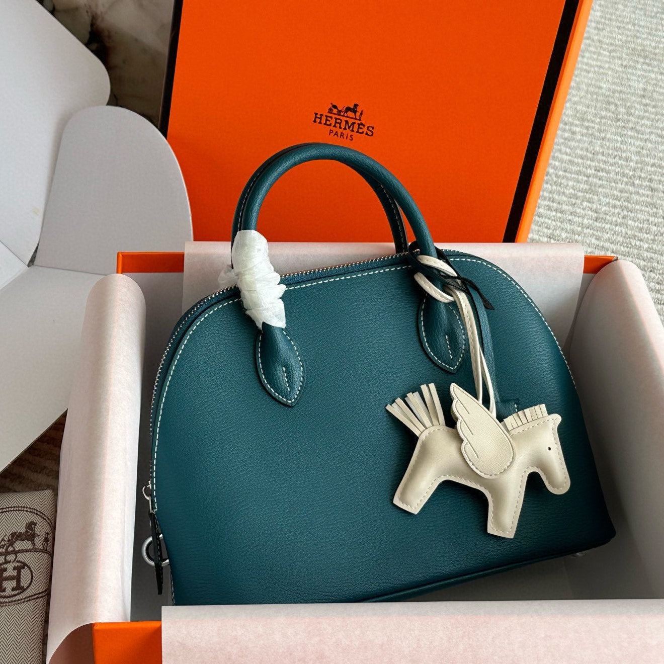 Classic leather shell bag