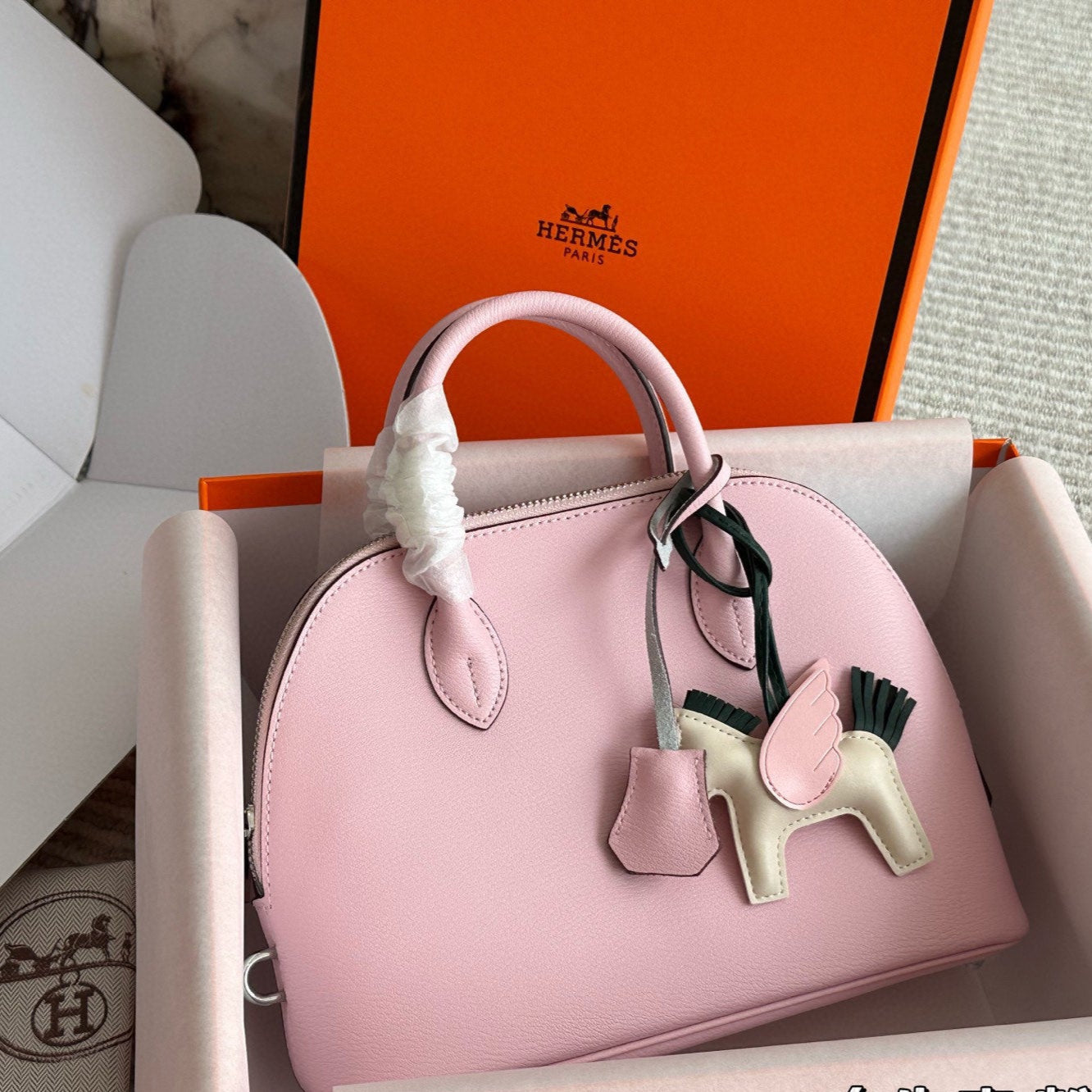 Classic leather shell bag