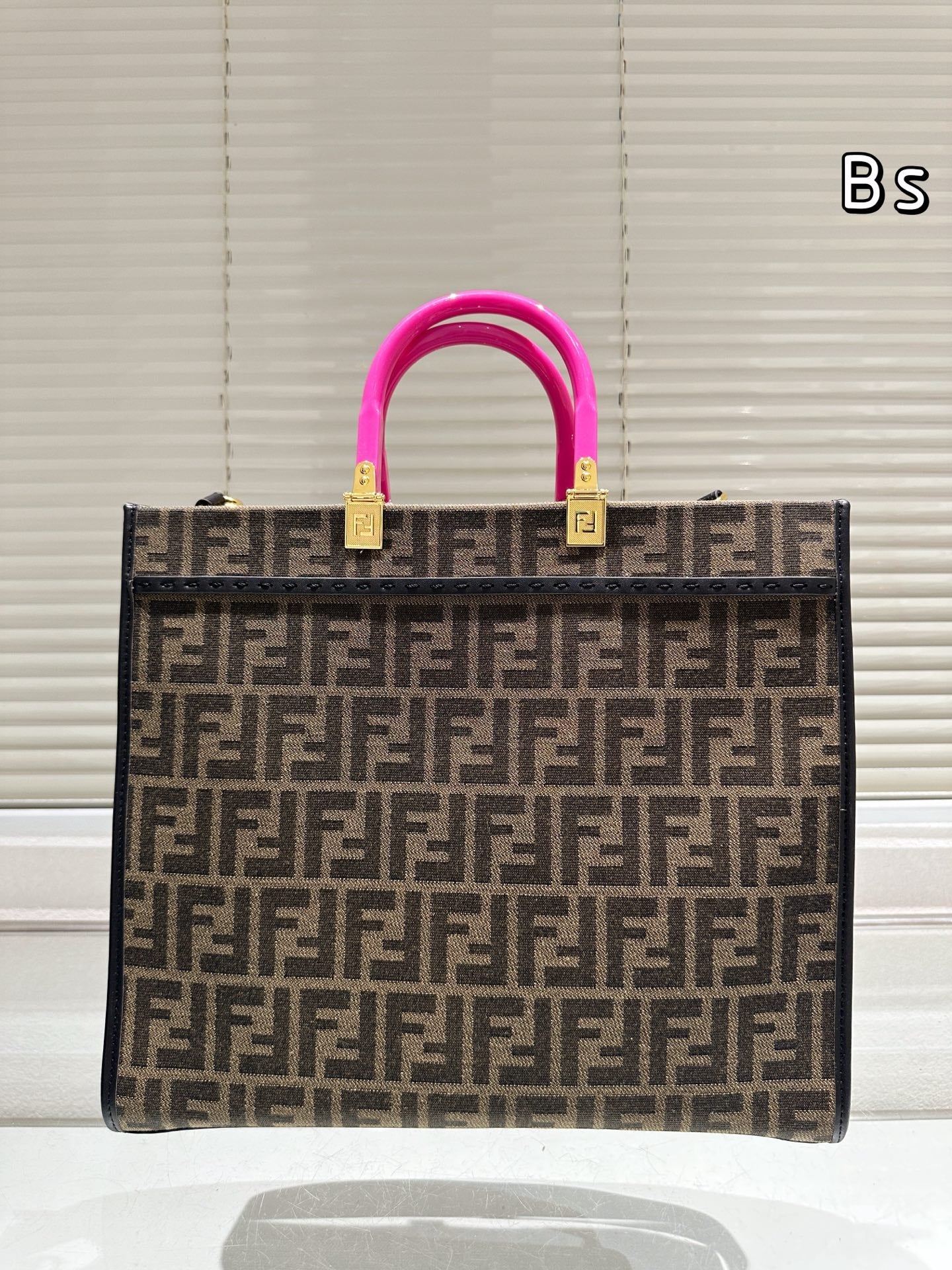 Vintage Embroidery Diamond Shopping Bag