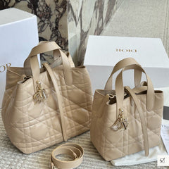2 Sizes Elegant Handbag