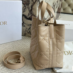 2 Sizes Elegant Handbag