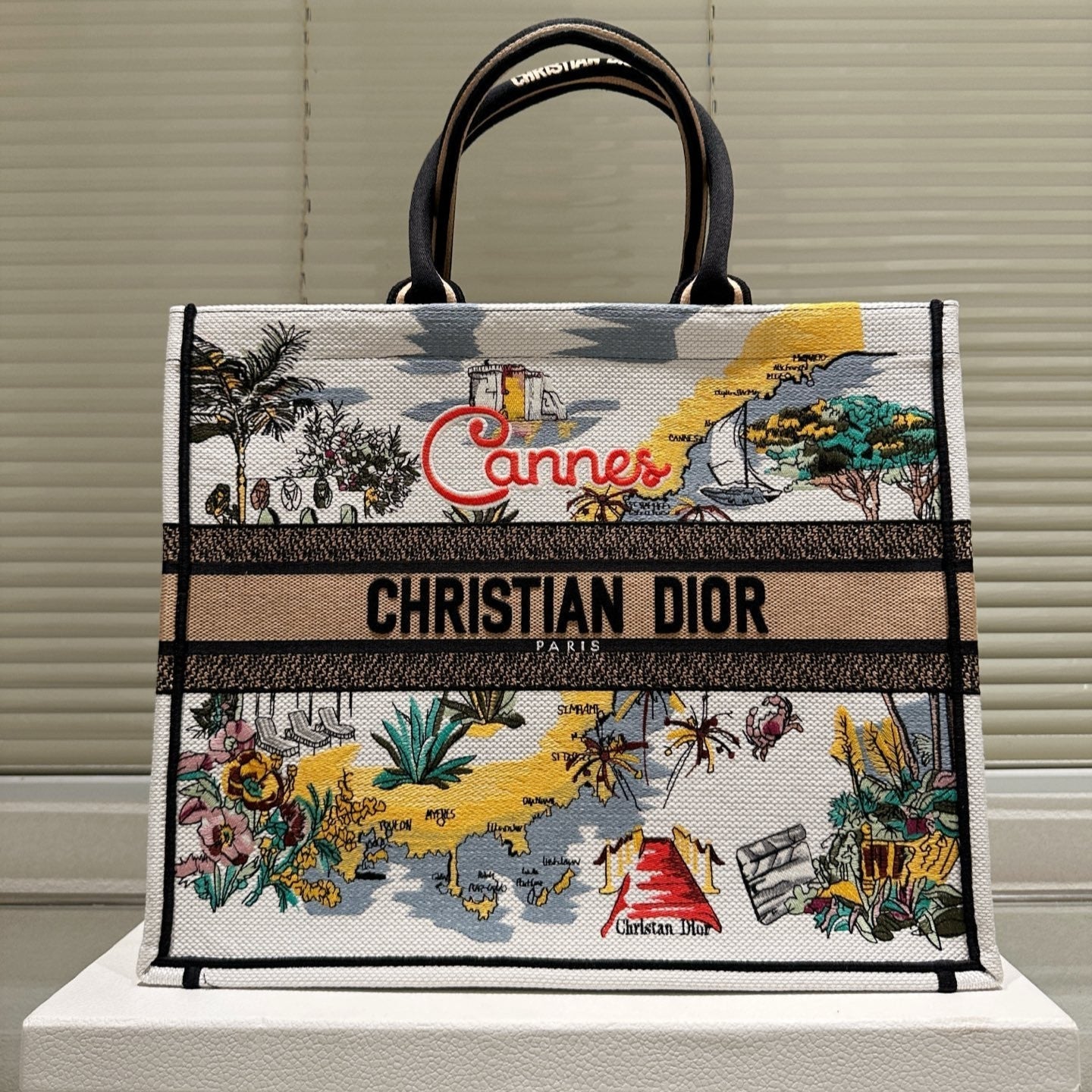 Elegant Jacquard Tote Bag