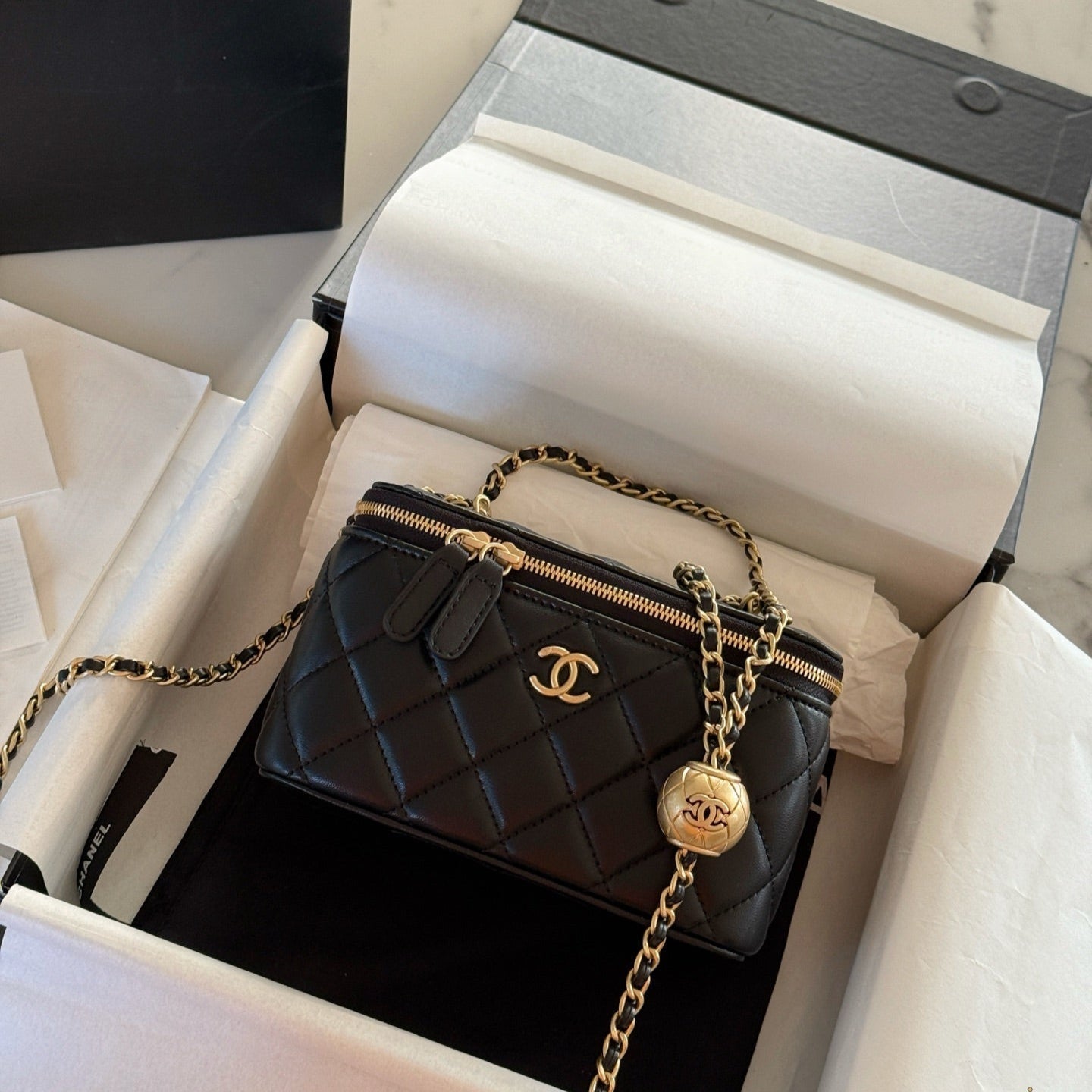 Mini Golden Ball Chain Box Bag