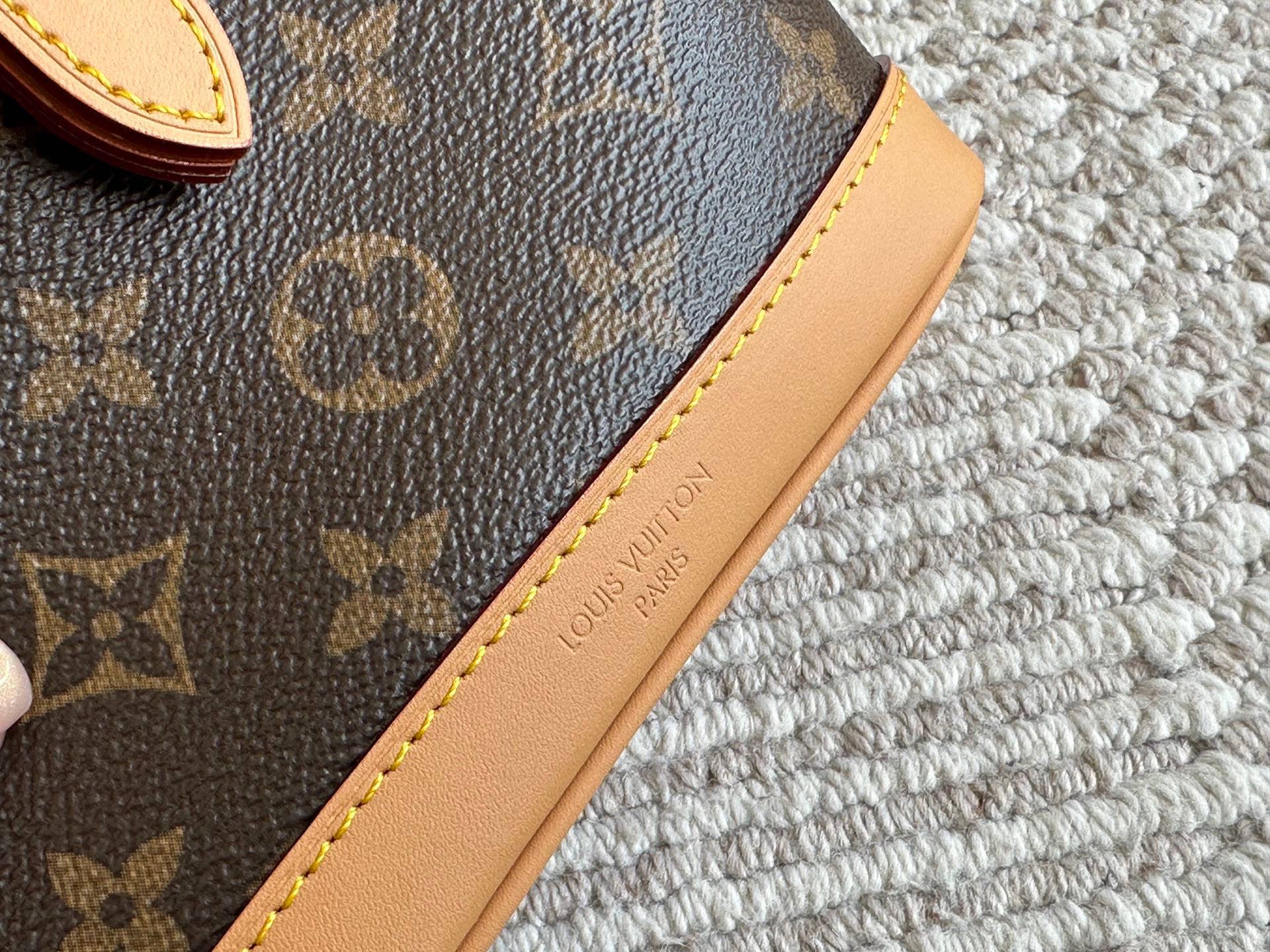 Leather soho backpack