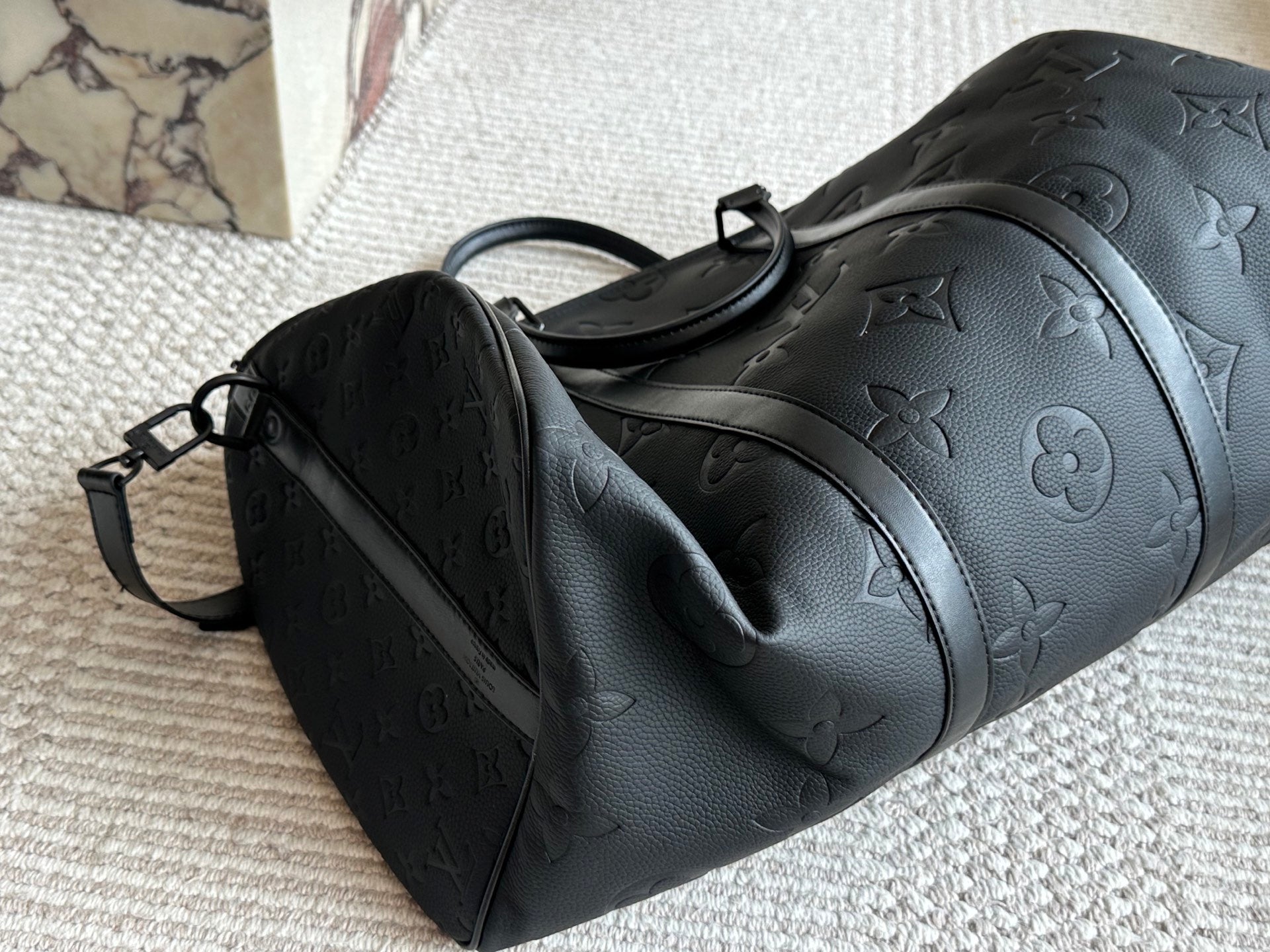 Neutral Versatile Travel Bag
