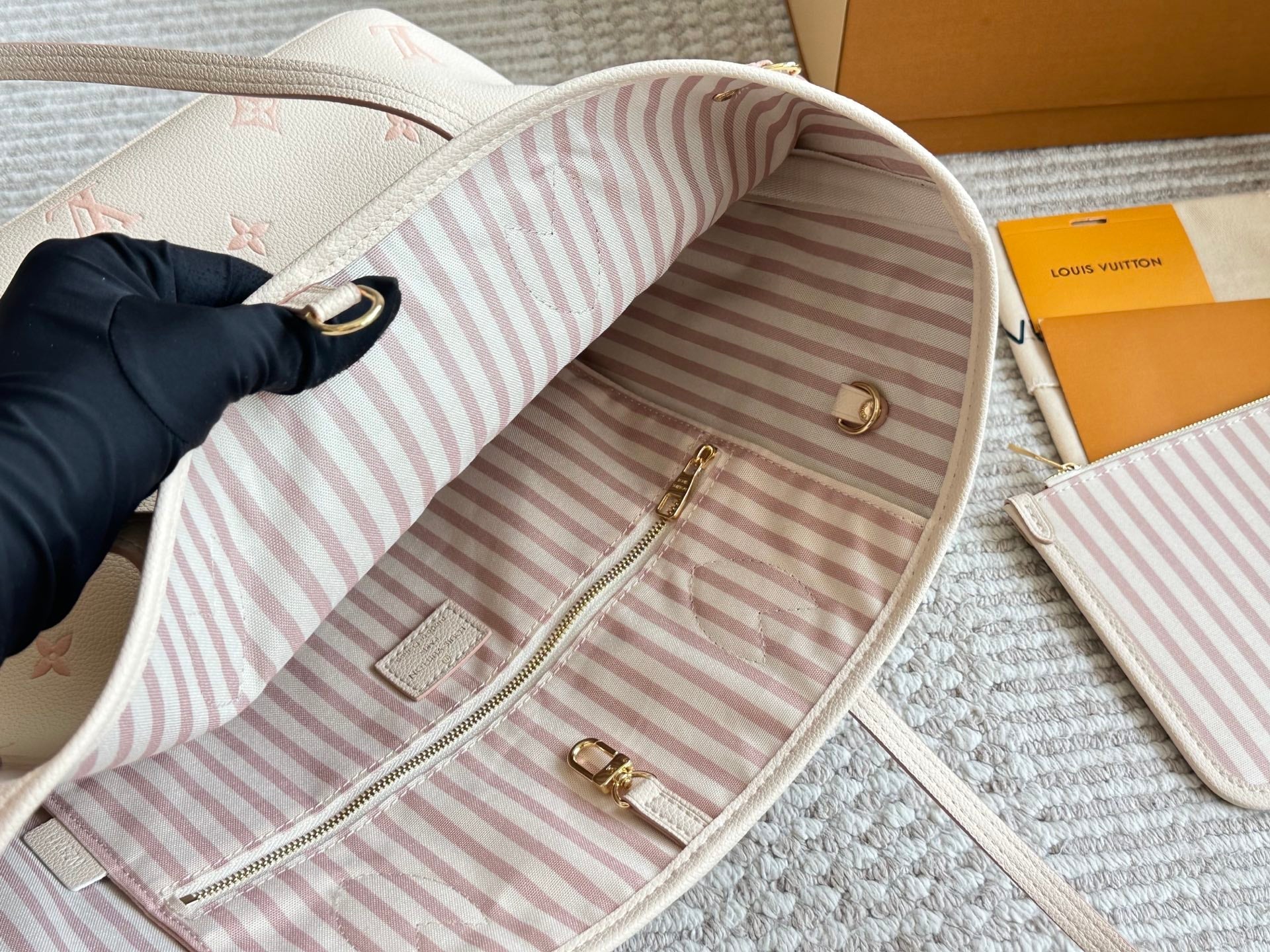 Embossed leather white tote bag