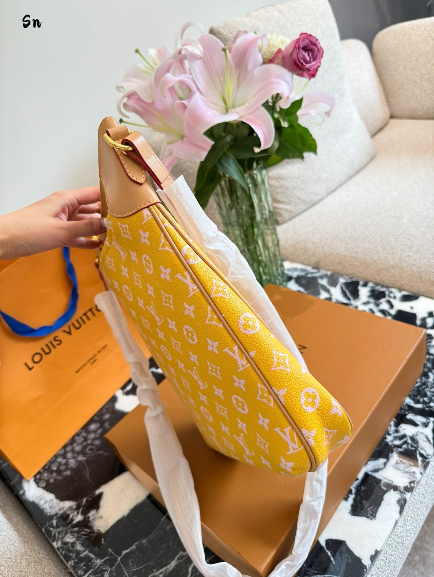 Colorful tote shoulder bag