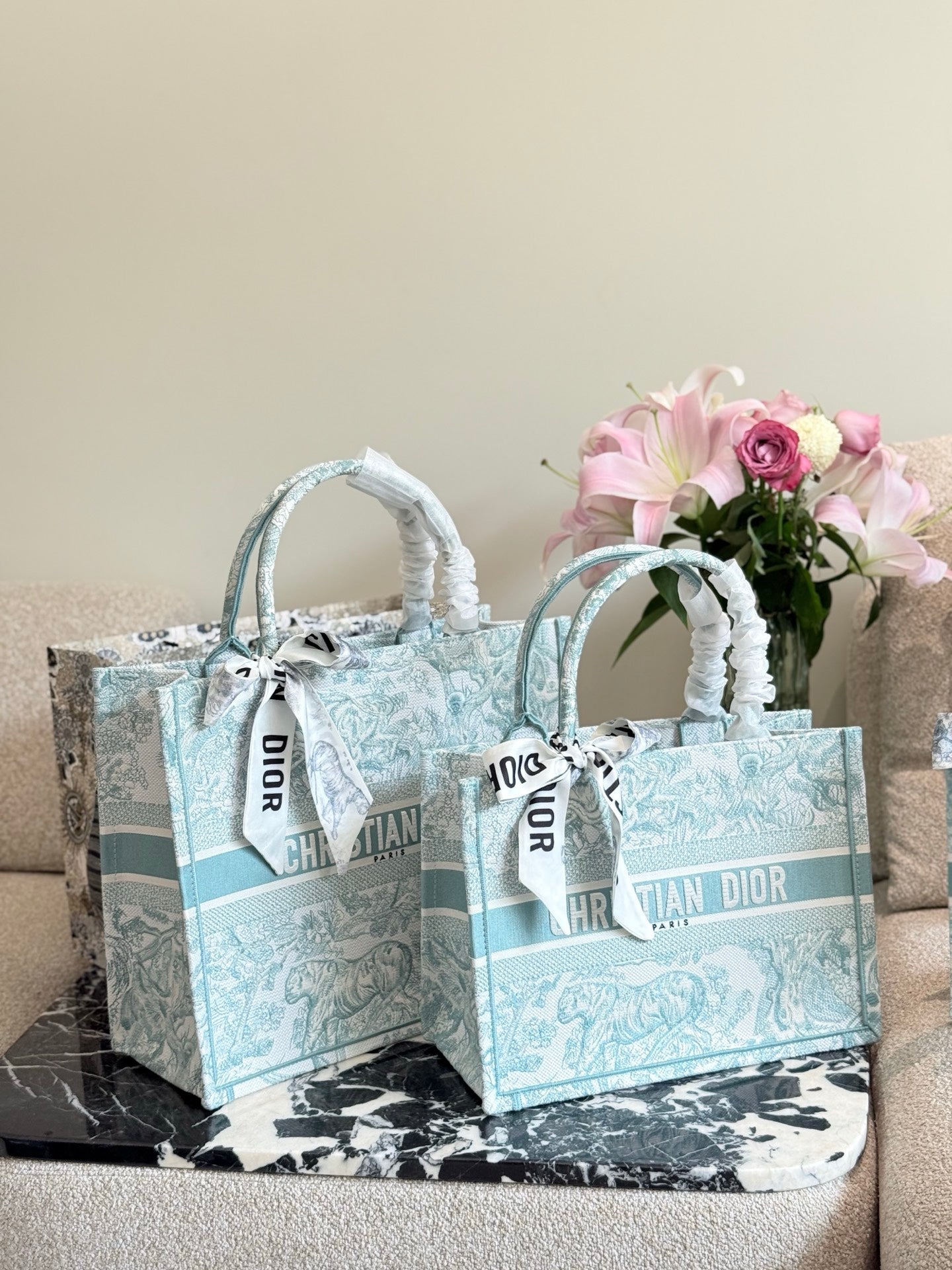 Blue printed embroidery bag
