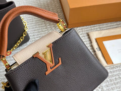Elegant Gold Buckle Hardware Handbag