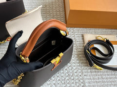 Elegant Gold Buckle Hardware Handbag