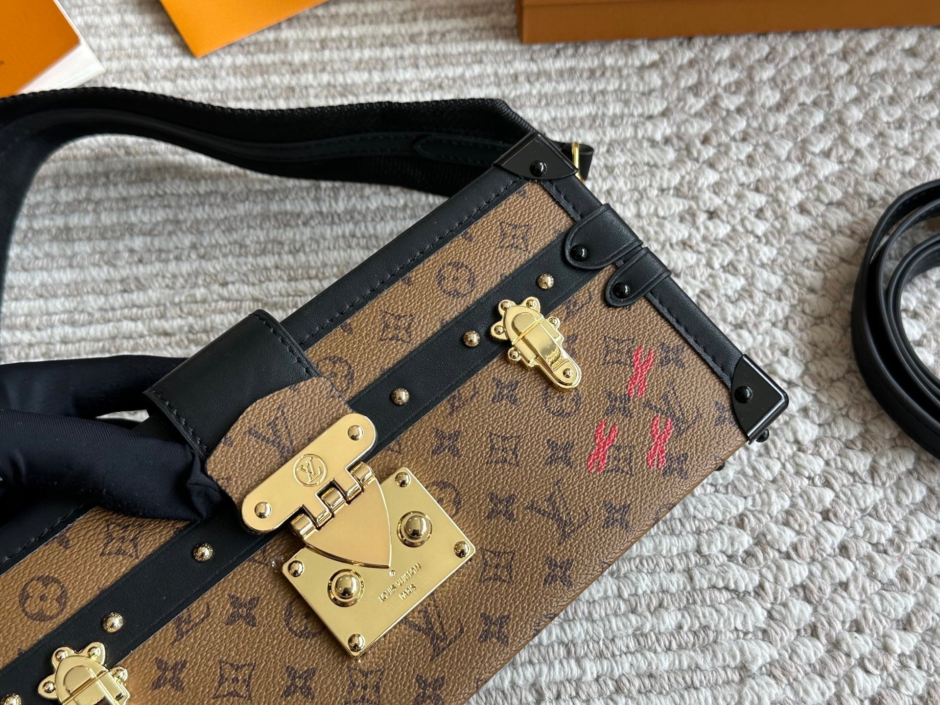 Printed Box Bag