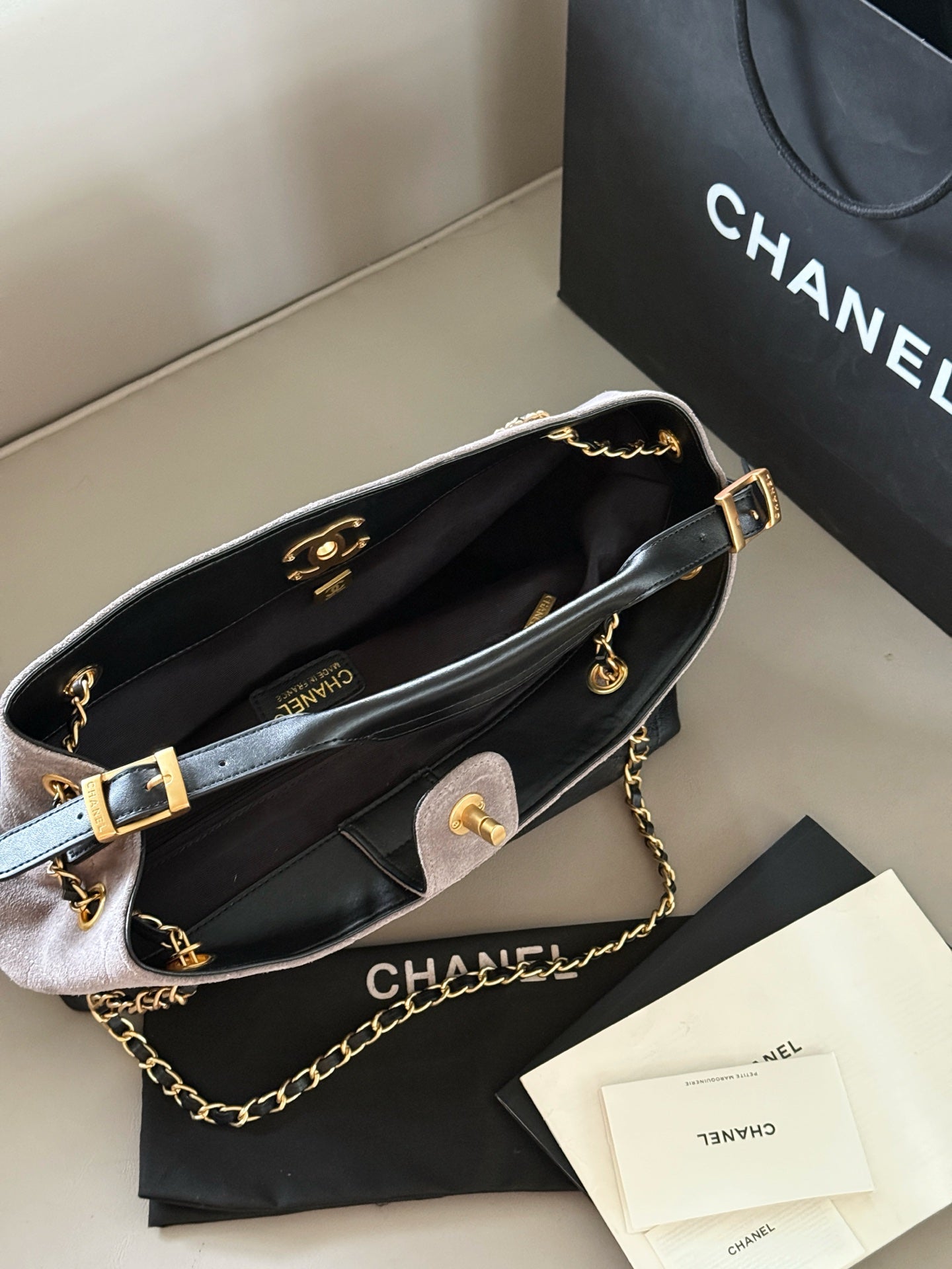 Suede fashion chain bag