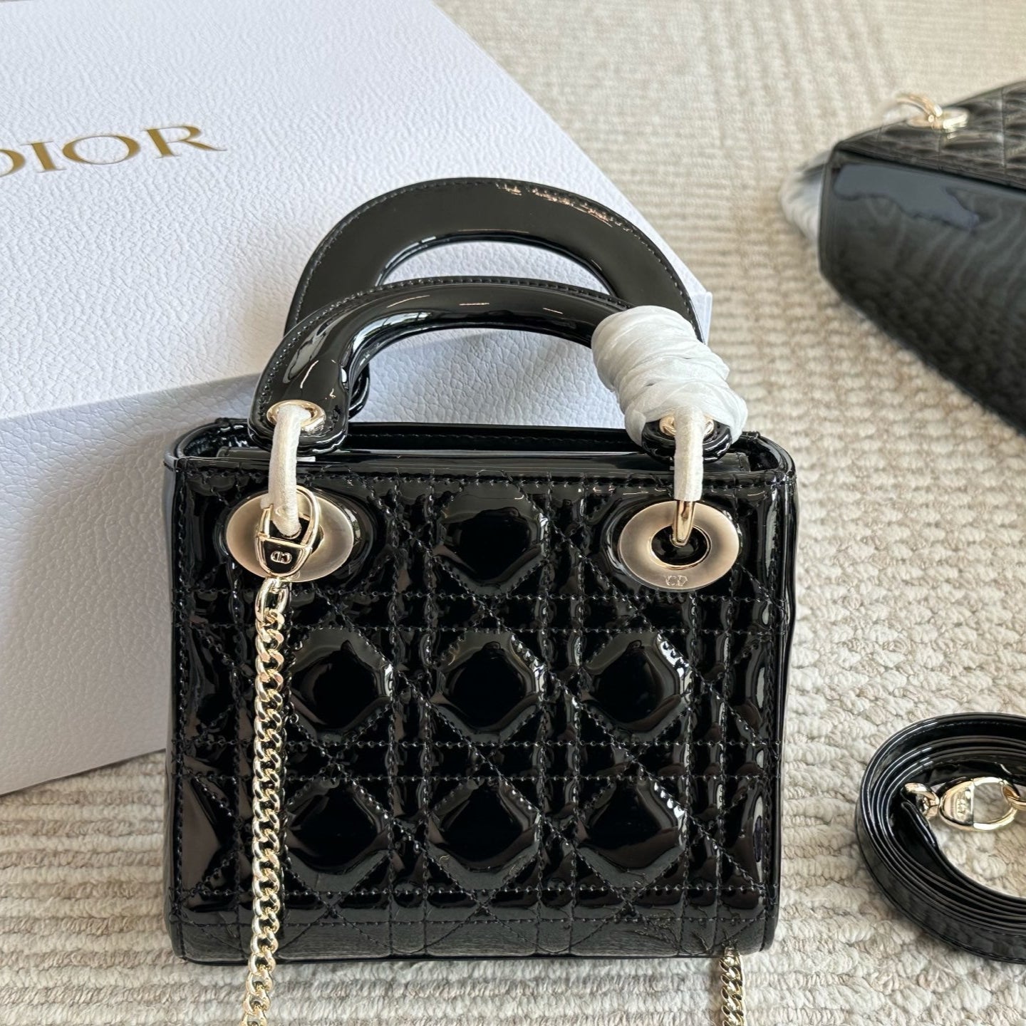 Patent leather women's handbag