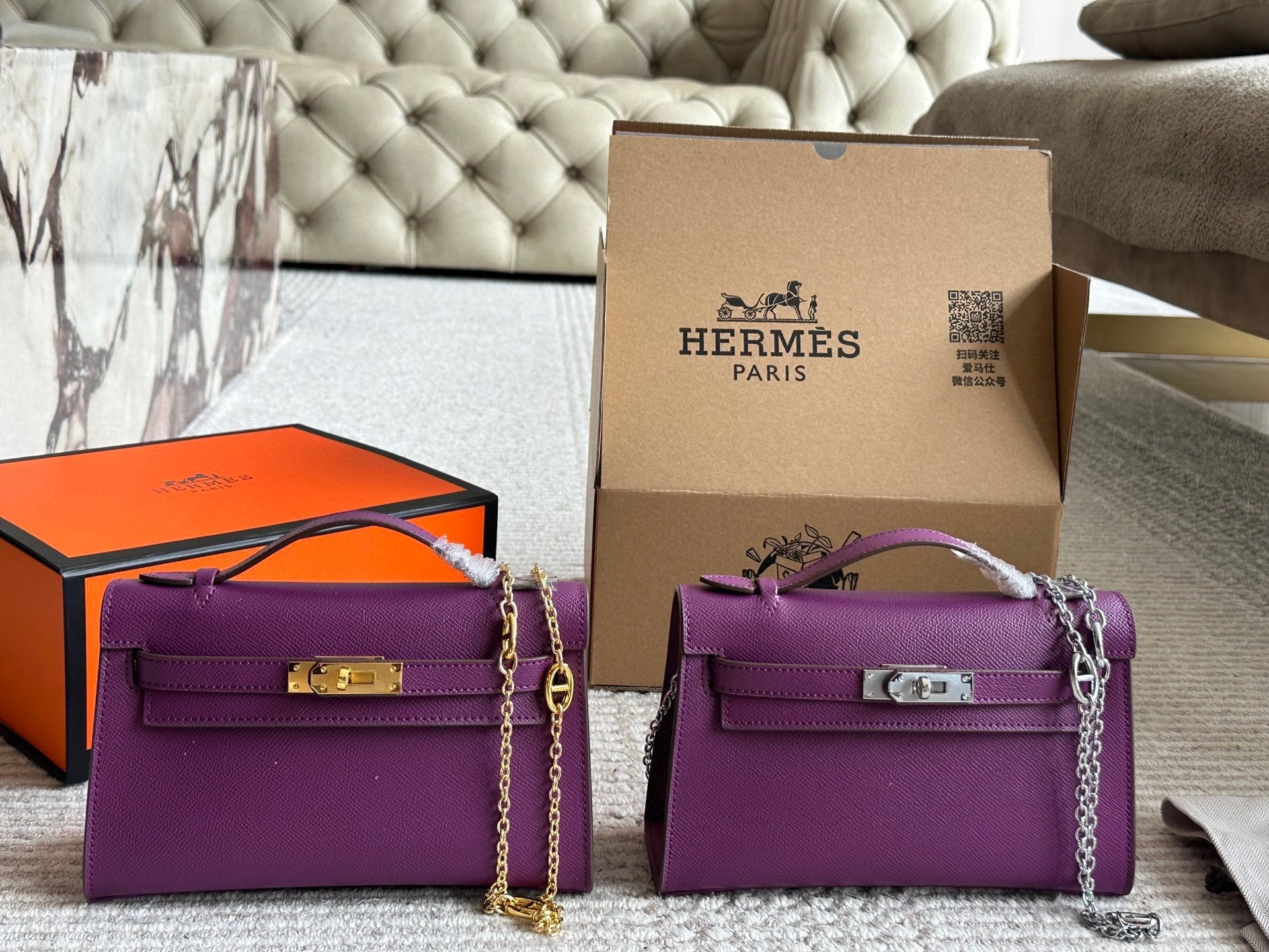 Elegant mini leather handbag chain bag