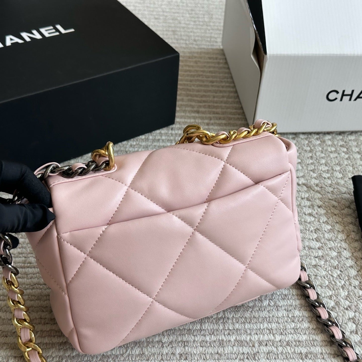 3 Sizes Pink Gold Buckle Chain Bag