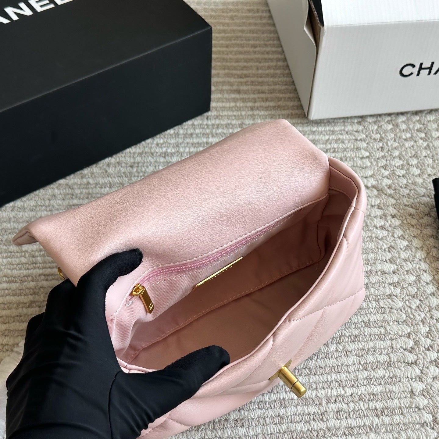 3 Sizes Pink Gold Buckle Chain Bag