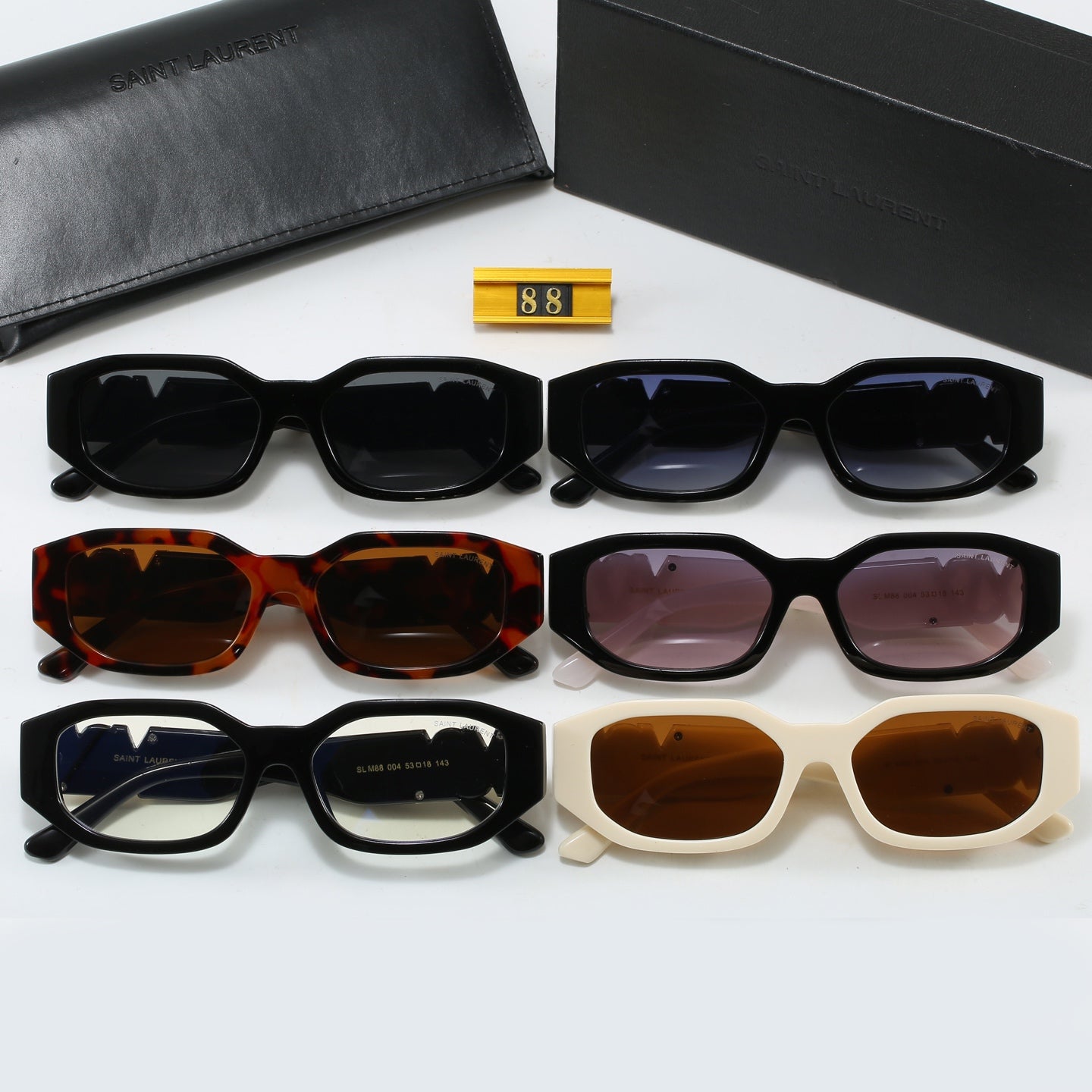 Square frame fashion sunglasses