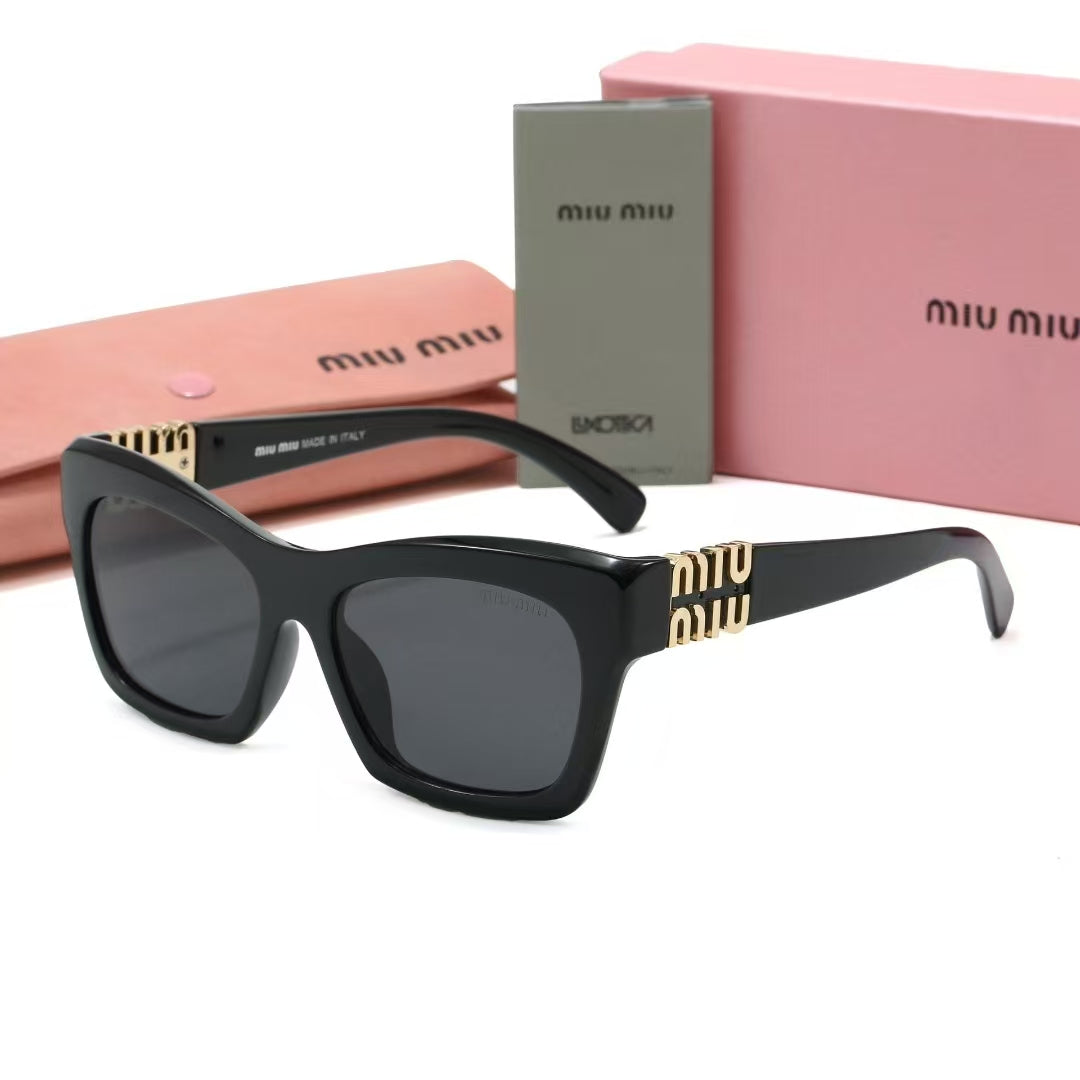 Fashionable Square Frame Universal Sunglasses