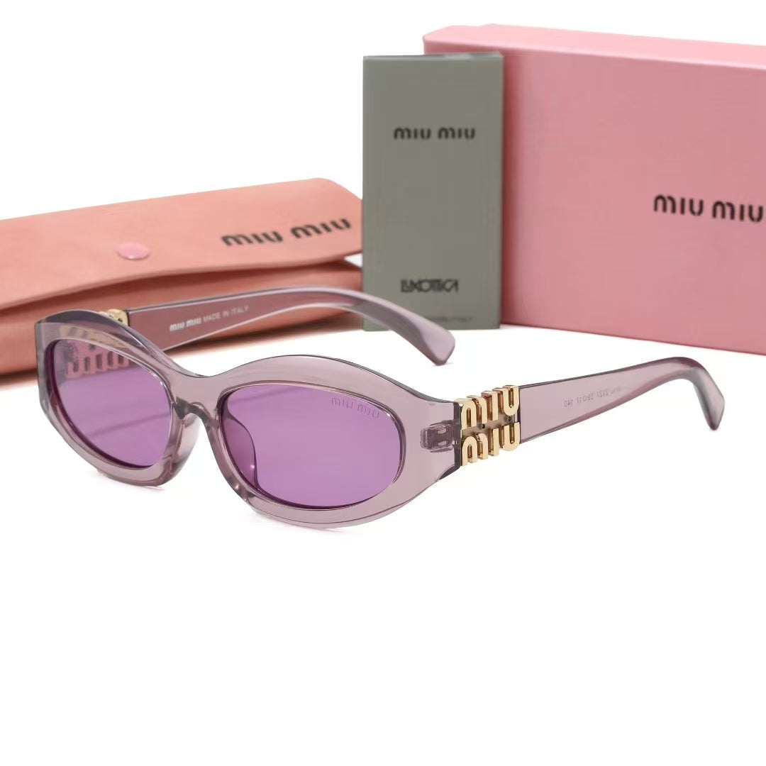 Cat-eye sunglasses