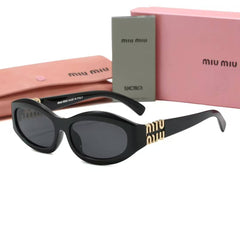 Cat-eye sunglasses