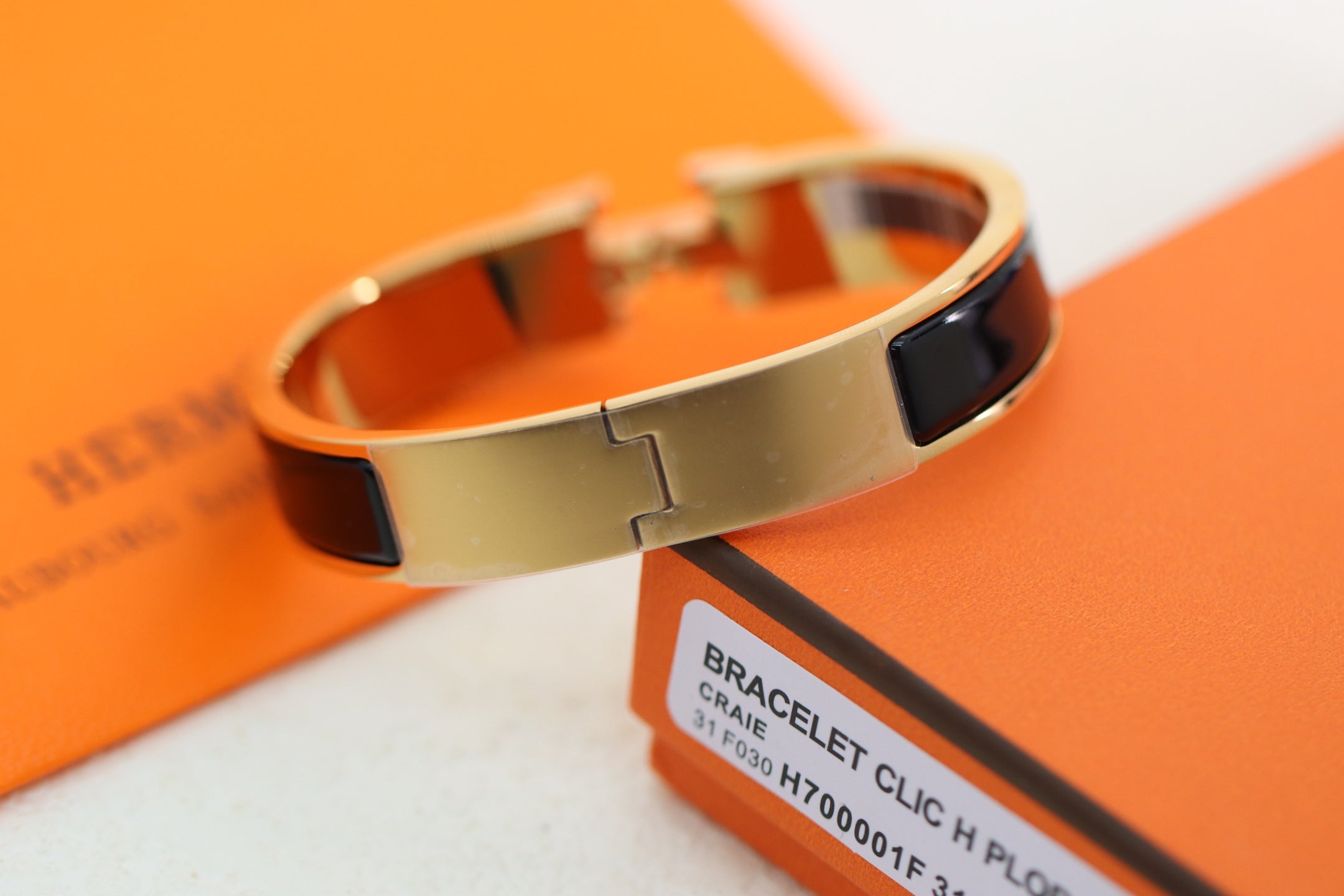 Classic Enamel Bracelet