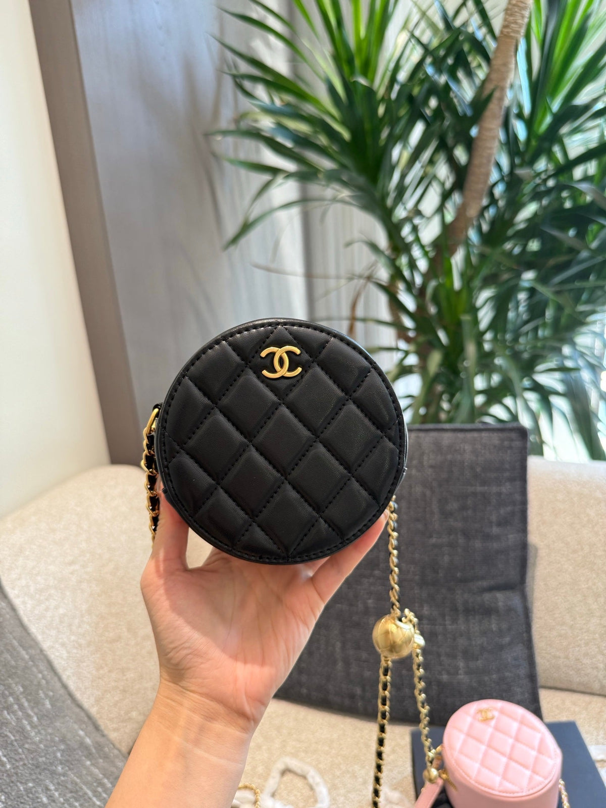 Versatile Gold Ball Chain Round Bag