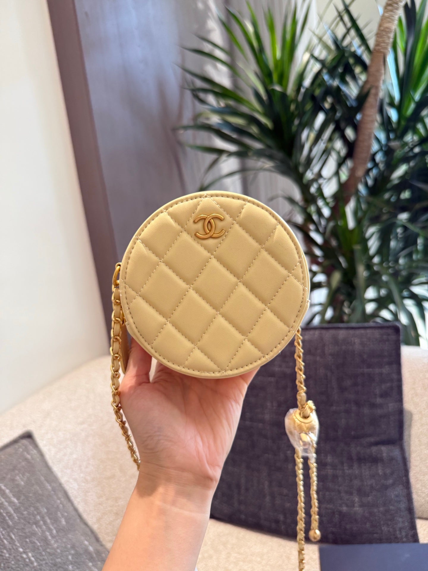 Versatile Gold Ball Chain Round Bag