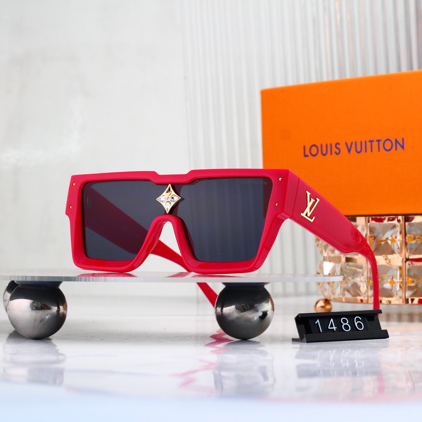 Framed Fashion Sunglasses