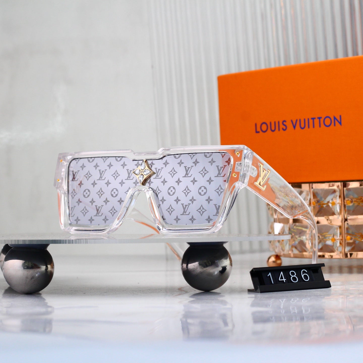 Framed Fashion Sunglasses