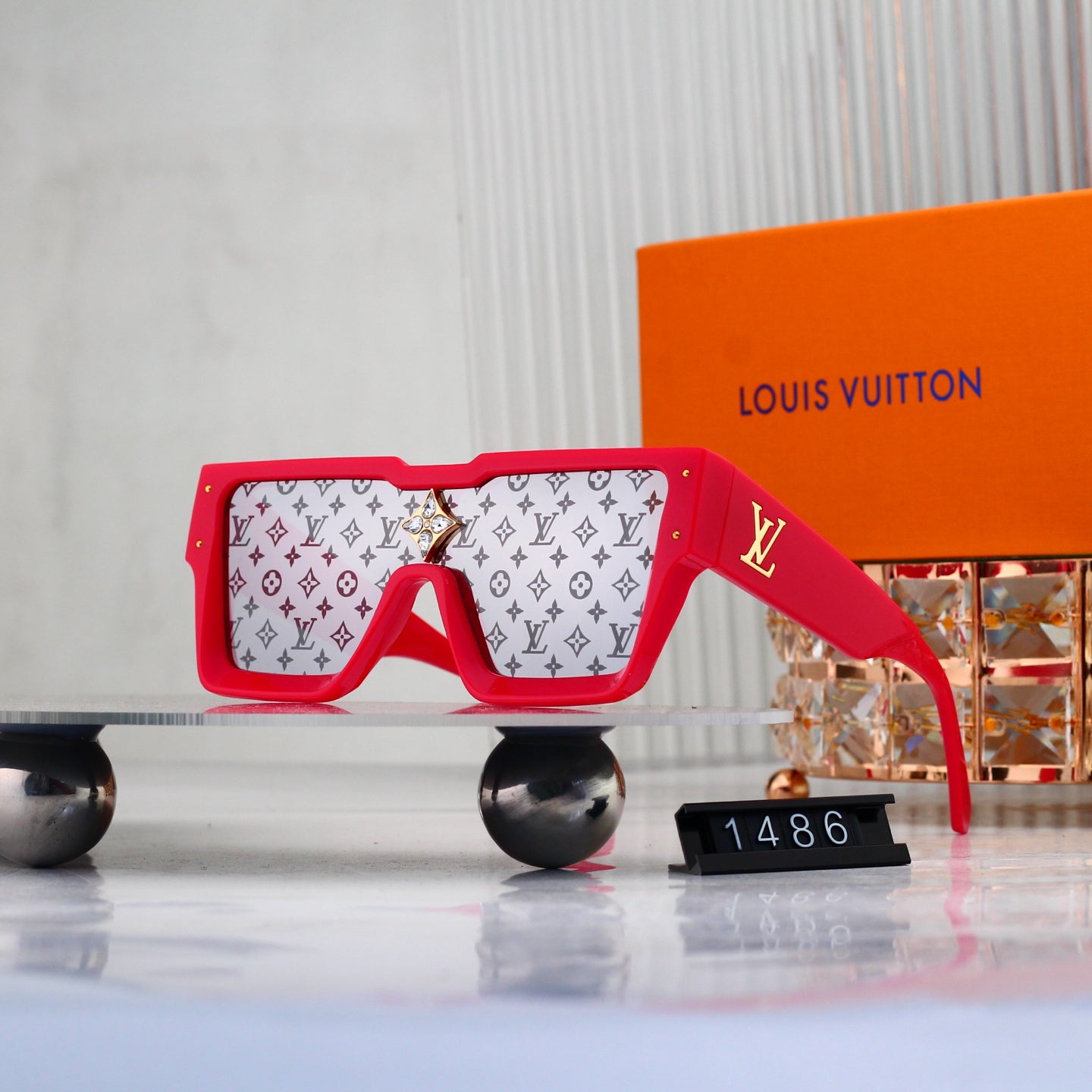Framed Fashion Sunglasses