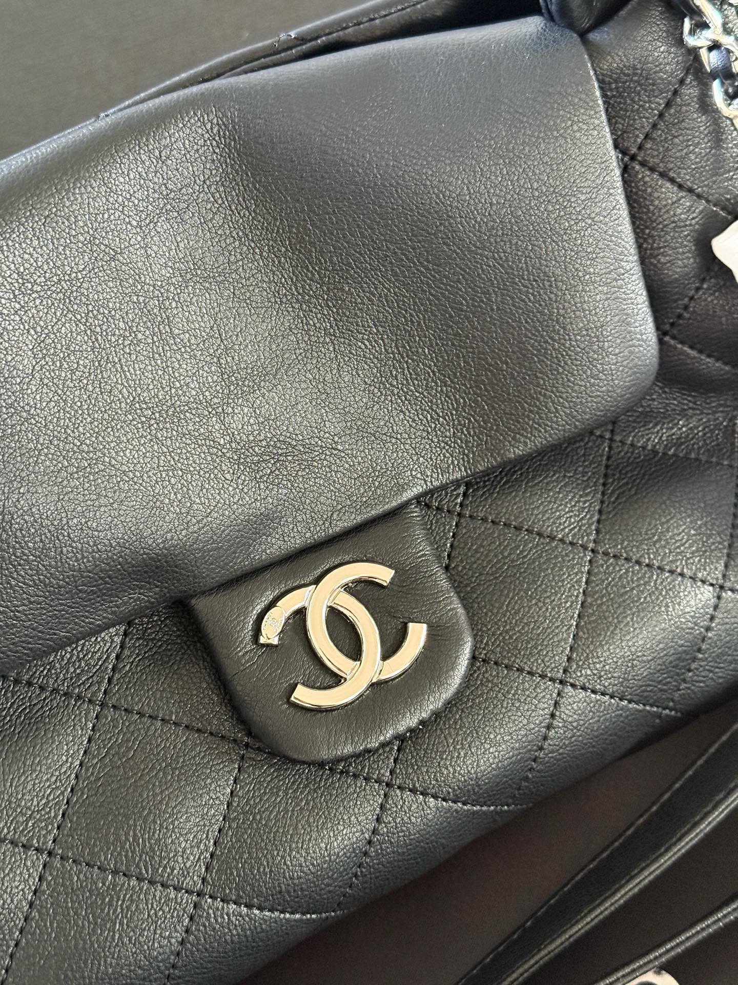 Stylish Chain Shoulder Bag