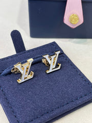 Fashionable white enamel stud earrings