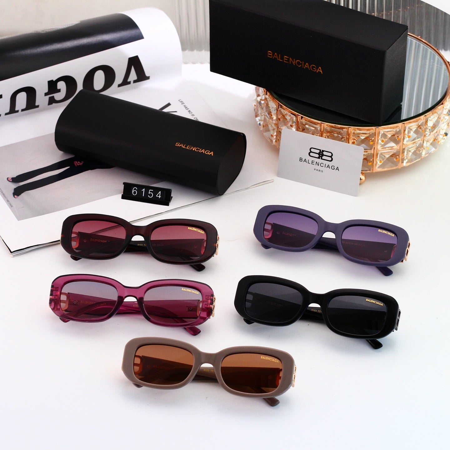 Cat-eye sunglasses