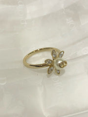 Sunflower Pearl Ring