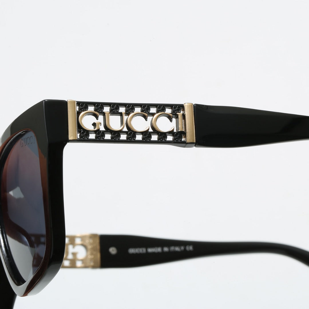 Square-frame sunglasses
