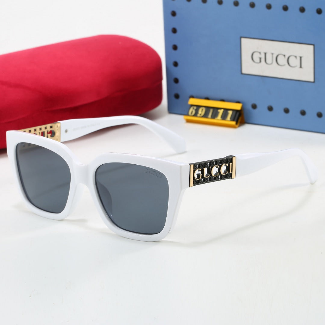 Square-frame sunglasses