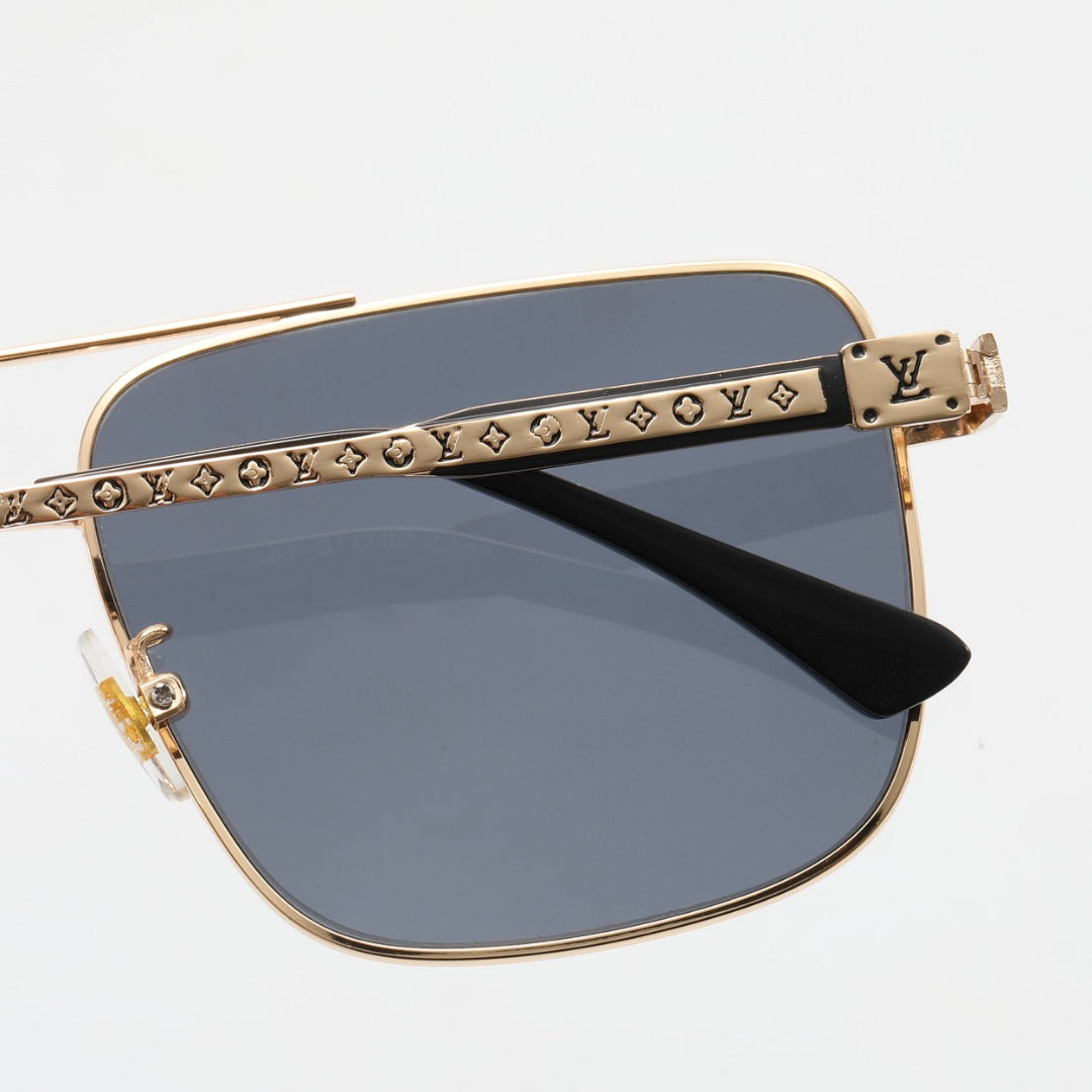 Metal Square Frame Sunglasses