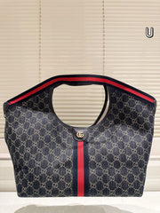 Classic Ribbon Underarm Bag