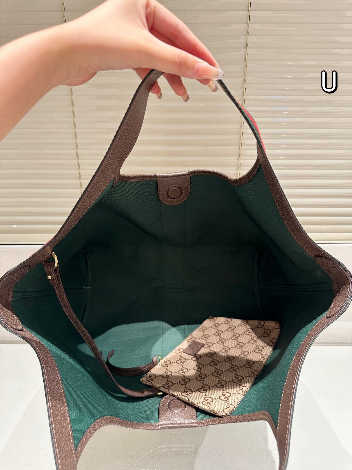 Classic Ribbon Underarm Bag
