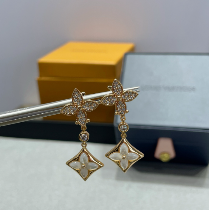 Diamond Shell Floral Earrings