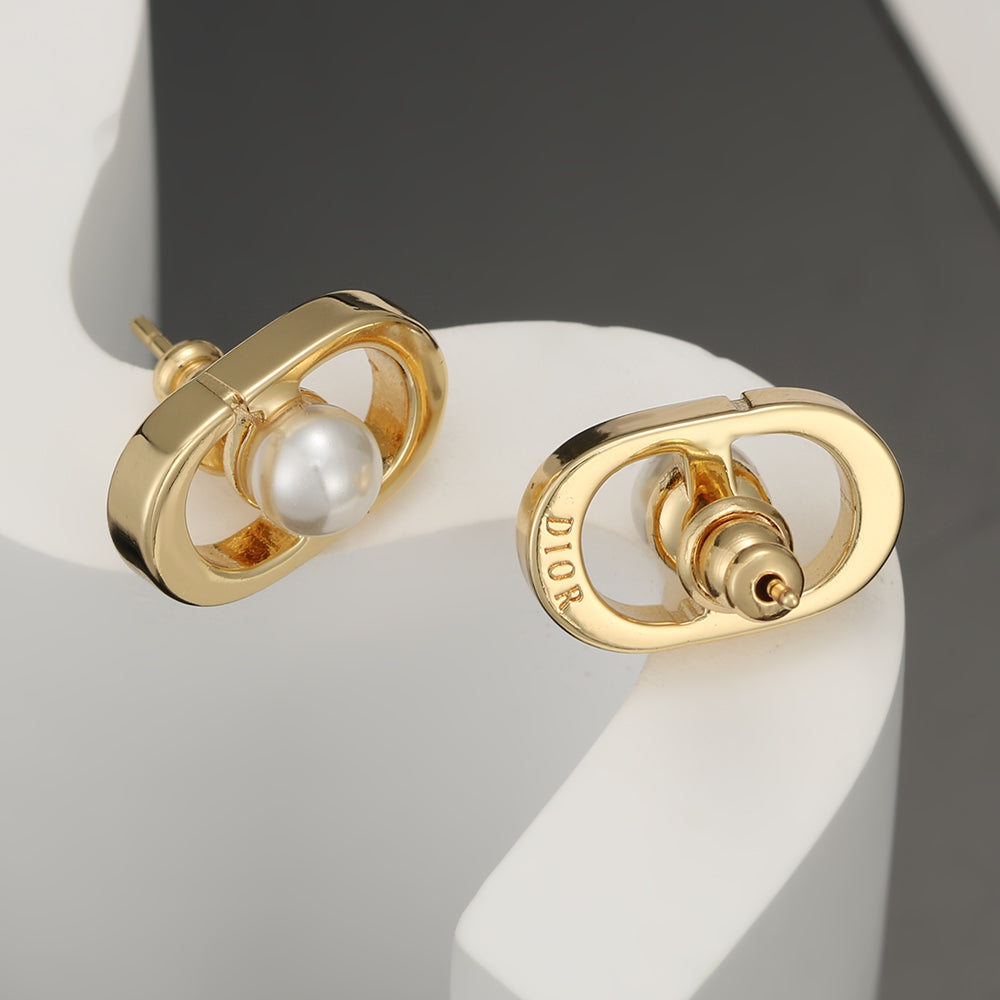 Mini Pearl Earrings